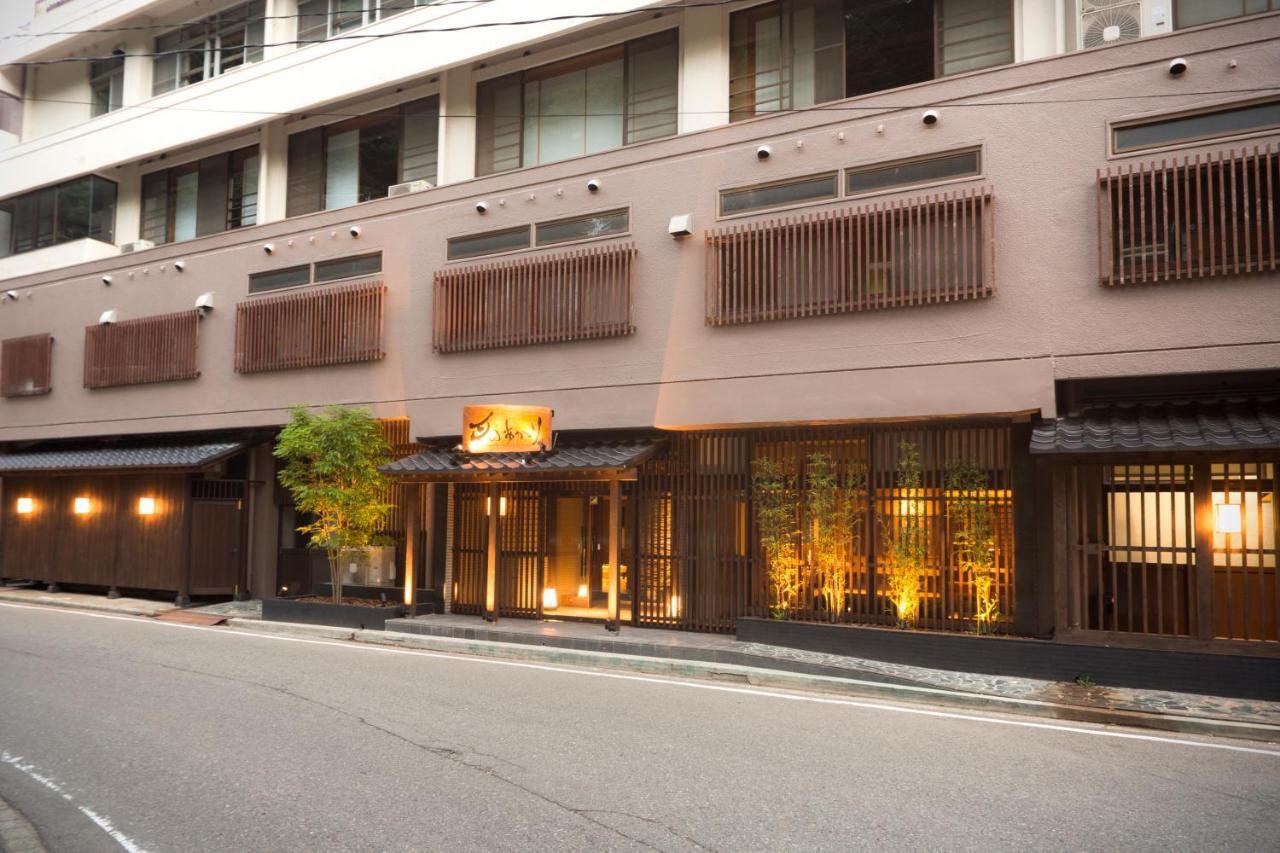 Aizu Higashiyama Onsen Tsuki No Akari Hotel Ngoại thất bức ảnh